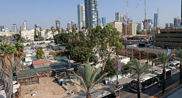 שטח מתחם סומייל בתל אביב שטח מתחם סומייל בתל אביב