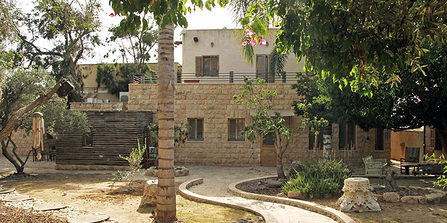 רשות מקרקעי ישראל תובעת דמי שימוש על הווילה של דני דנקנר בעתלית