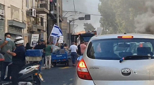 בעלי עסקים שורפים סחורה בתל אביב, היום בעלי עסקים שורפים סחורה בתל אביב, היום
