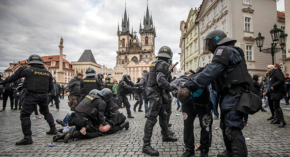 פראג צ'כיה, הפגנה נגד הגבלות הקורונה