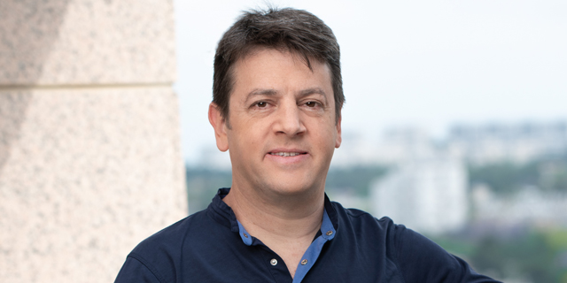 "לא ראיתי את עצמי מפתח עוד צ'יפ שיושב בקופסה, רציתי לפתח משהו עם השפעה"
