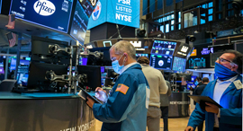 וול סטריט בורסה ניו יורק פייזר עליות שערים , צילום: איי פי