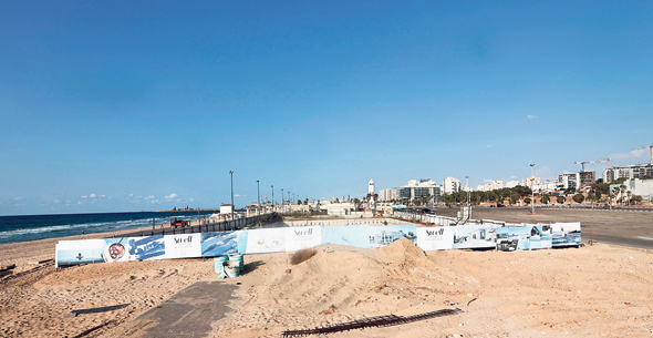 השטח המתוכנן למלונאות על קו החוף באשדוד. בעירייה טוענים שהזכויות נועדו ל“גדילה פנימה” השטח המתוכנן למלונאות על קו החוף באשדוד. בעירייה טוענים שהזכויות נועדו ל“גדילה פנימה”