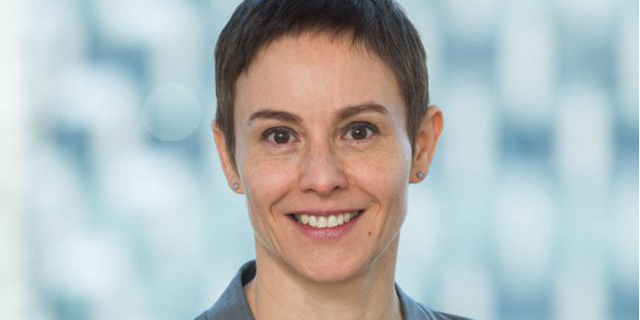 הילארי גושר