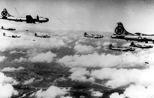 הפעם לא יכריעו. מפציצי B29 אמריקאיים בקוריאה הפעם לא יכריעו. מפציצי B29 אמריקאיים בקוריאה