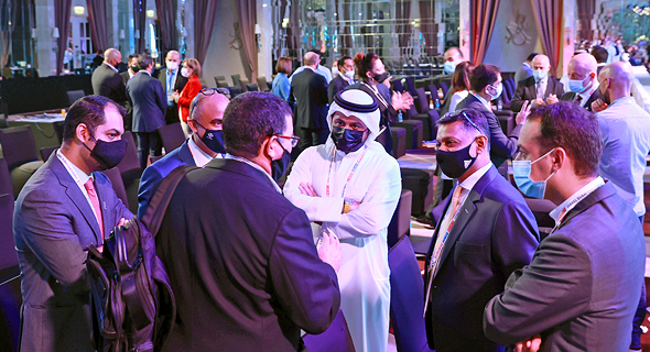 Israelis and Emiratis discuss future business ventures at the conference. Photo: Orel Cohen