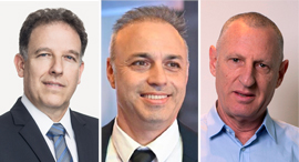 מימין ליאור רביב שמעון אוליאל ו דורון בלשר זירת ההשקעות 