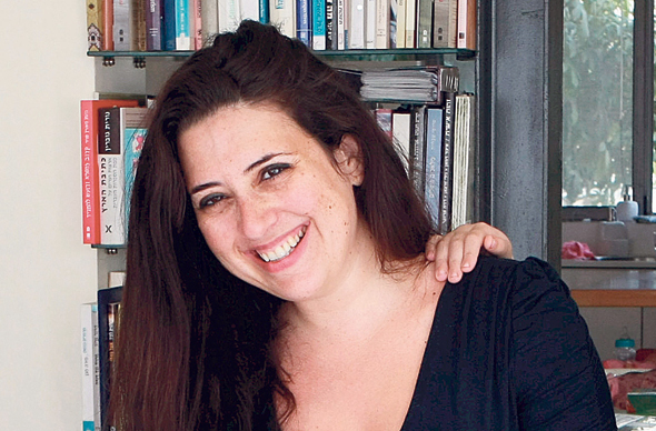 האדריכלית ורד גינדי. “אנשים התאהבו בעבודה מהבית” האדריכלית ורד גינדי. “אנשים התאהבו בעבודה מהבית”