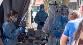 People line up to be vaccinated in Tel Aviv. Photo: Yuval Chen