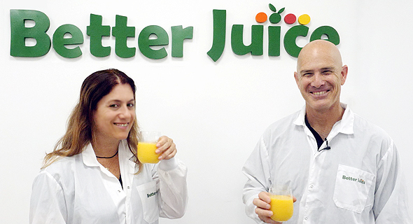 מימין: ערן בלאצ'ינסקי מייסד ומנכ"ל הסטארט-אפ Better Juice וגלי ירום מייסדת משותפת מימין: ערן בלאצ'ינסקי מייסד ומנכ"ל הסטארט-אפ Better Juice וגלי ירום מייסדת משותפת