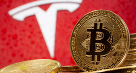 טסלה השקעה ביטקוין אלון מאסק, צילום: רויטרס