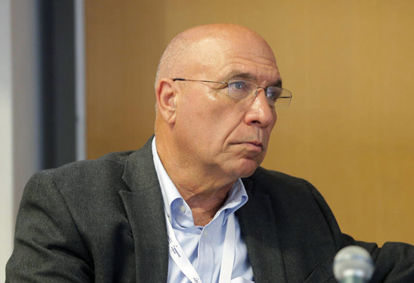פרופ' צבי אקשטיין פרופ' צבי אקשטיין