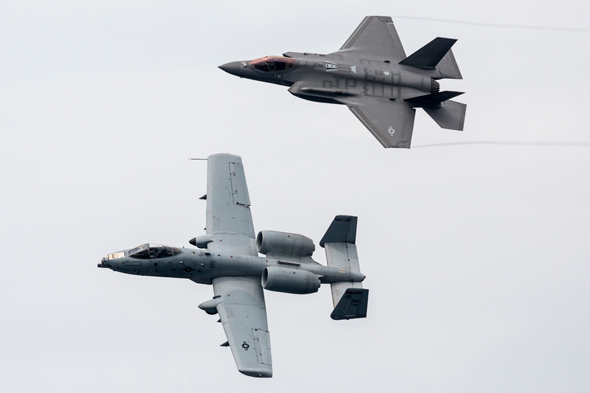 להחליף אותו? אין מצב; F35 ומטוס A10 להחליף אותו? אין מצב; F35 ומטוס A10