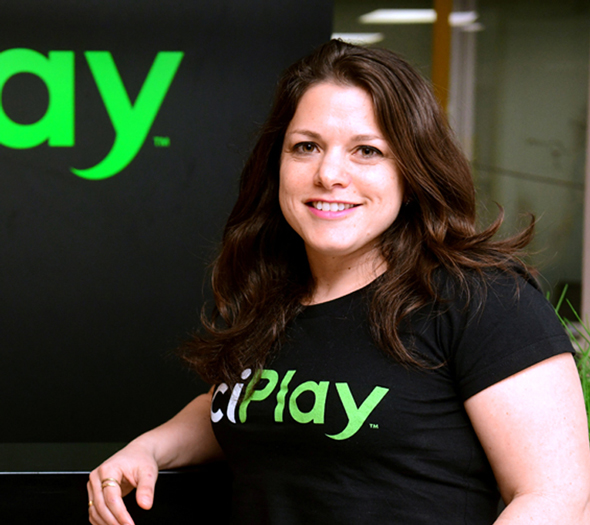 נגה הלפרין, סמנכ"לית השיווק של SciPlay: "יש אצלנו חשיבה פטרוניסטית של 'אני כבר יודע מה טוב בשבילך'. האמריקאים אומרים: שכל אחד יחליט מה טוב לו"