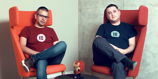 Elementor co-founders Yoni Luksenberg and Ariel Klikstein. Photo: Amit Shaal