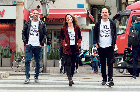 HoneyBook co-founders Oz Alon, Naama Alon, and Dror Shimoni. Photo: Amit Shaal HoneyBook co-founders Oz Alon, Naama Alon, and Dror Shimoni. Photo: Amit Shaal