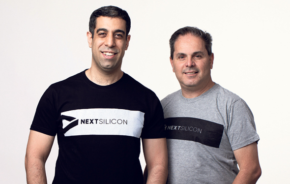 מייסדי NextSilicon. מימין: אייל נגר ואלעד רז מייסדי NextSilicon. מימין: אייל נגר ואלעד רז