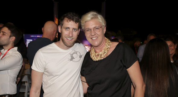 מימין פיונה דרמון ואסף רפפורט, צילום: אוראל כהן