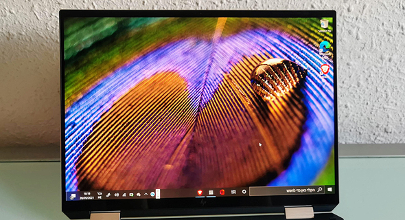 HP מחשב לפטופ spectre נייד, צילום: רפאל קאהאן