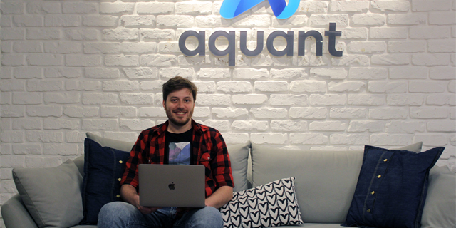 The Aquant painter helping technicians fix machines