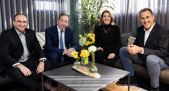 Barak Regev (De Droite), Ruth Porat, L'ambassadeur Américain En Israël Thomas Nides Et Yossi Matias.  Photo: Tomer Poltin