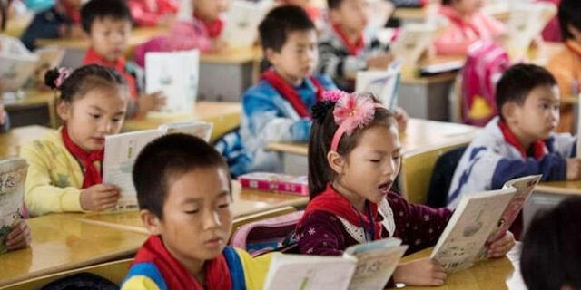 תלמידים סינים חינוך כיתה סין אופיר דור