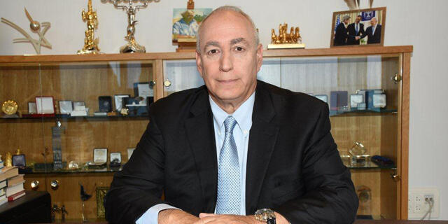 חמי פרס Chemi Peres