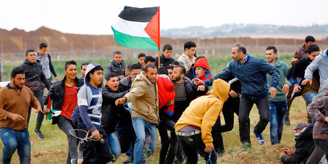 צעדת השיבה מפגינים פלסטינים עזה