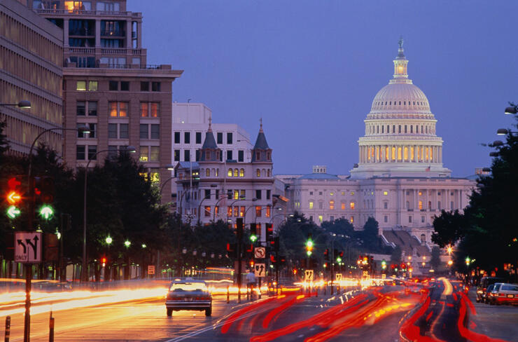 וושינגטון די.סי בירת ארה"ב בית הנבחרים סנאט קונגרס עשירים