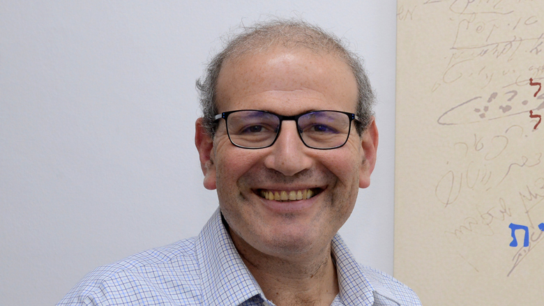 פרופ' שחר ליפשיץ. הצביע על האבסורד של התניית המתנה בכך שהמקבל ישמור על נאמנות (צילום: משולם לוי) שחר ליפשיץ