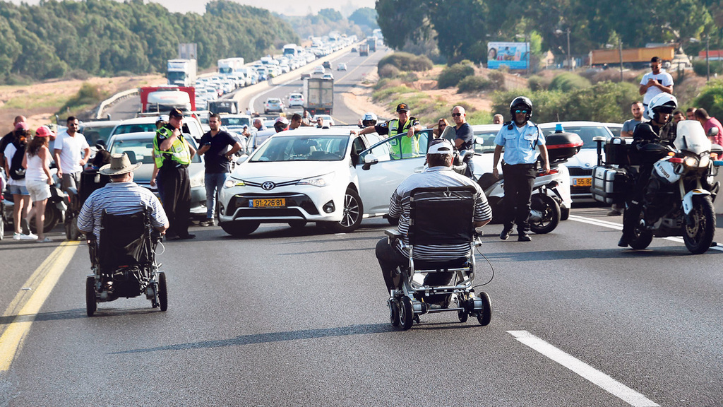 שיעור המיעוטים בשירות המדינה – חצי מחלקם בכוח העבודה