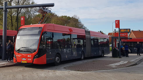 אגד זכתה במכרז ענק בהולנד: תפעיל 220 אוטובוסים חשמליים 