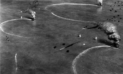קרב מידוויי מן האוויר, צילום: USN