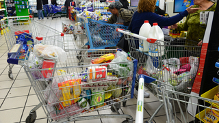 בדרך לעליות מחירים?, צילום: הרצל יוסף