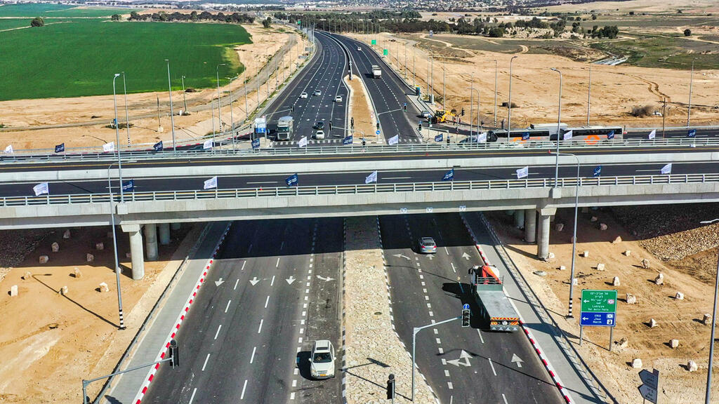 מחלף מיתר החדש. ליברמן מבקש לקדם פרויקטי תשתית גדולים (צילום: TERRASCAN עבור חוצה ישראל) מחלף מיתר החדש ינואר 2021