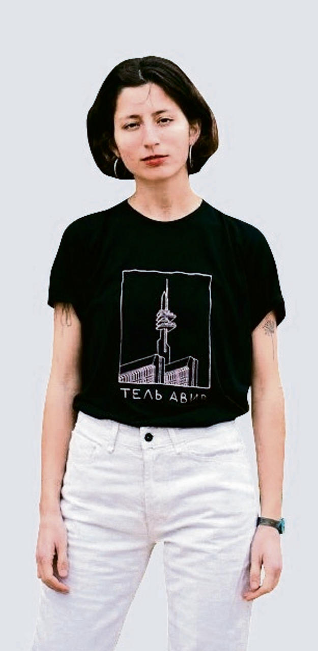 טי שירט של ירון מנדלוביץ , צילום:בוריס פבריקנט