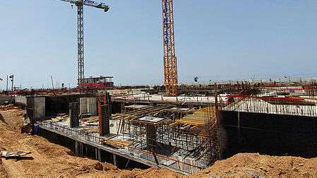 עיריית ראשל"צ הפסידה: שני מגדלים של 12 קומות ייבנו על החוף