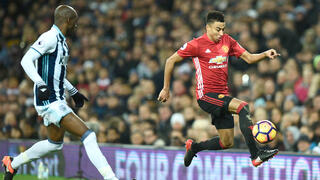 ג'סי לינגארד מנצ'סטר יונייטד משתלט על כדור, פרמיירליג, צילום: איי אף פי