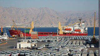 מכוניות חדשות ב נמל אילת, צילום: יוסי דוס סנטוס