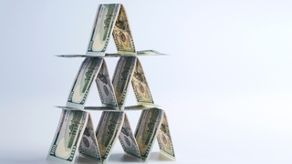 הונאה הונאת פירמידה פונזי, שאטרסטוק