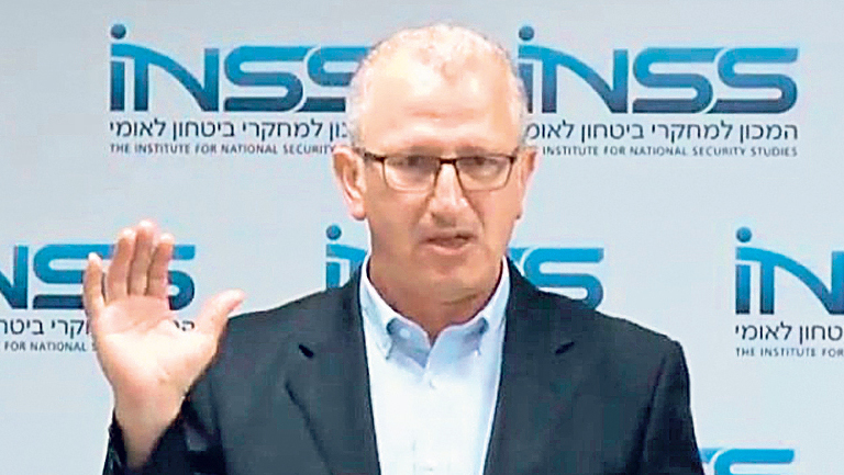 "יש להבליט התנהגות נורמטיבית כדי שהלא נורמלי לא יתבלט"