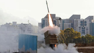 מערכת כיפת ברזל של רפאל משגרת טיל ליירוט רקטות במבצע שומר החומות, צילום: אי.אף.פי