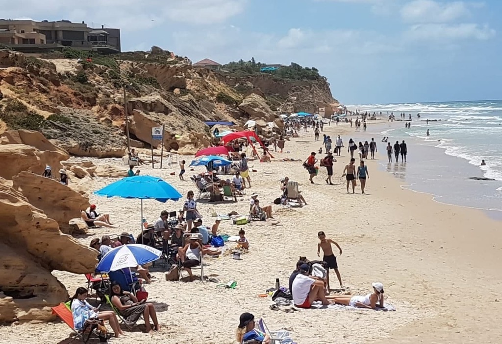 רבבות מטיילים אחרי הפסקת האש, האתרים בדרום עדיין סגורים