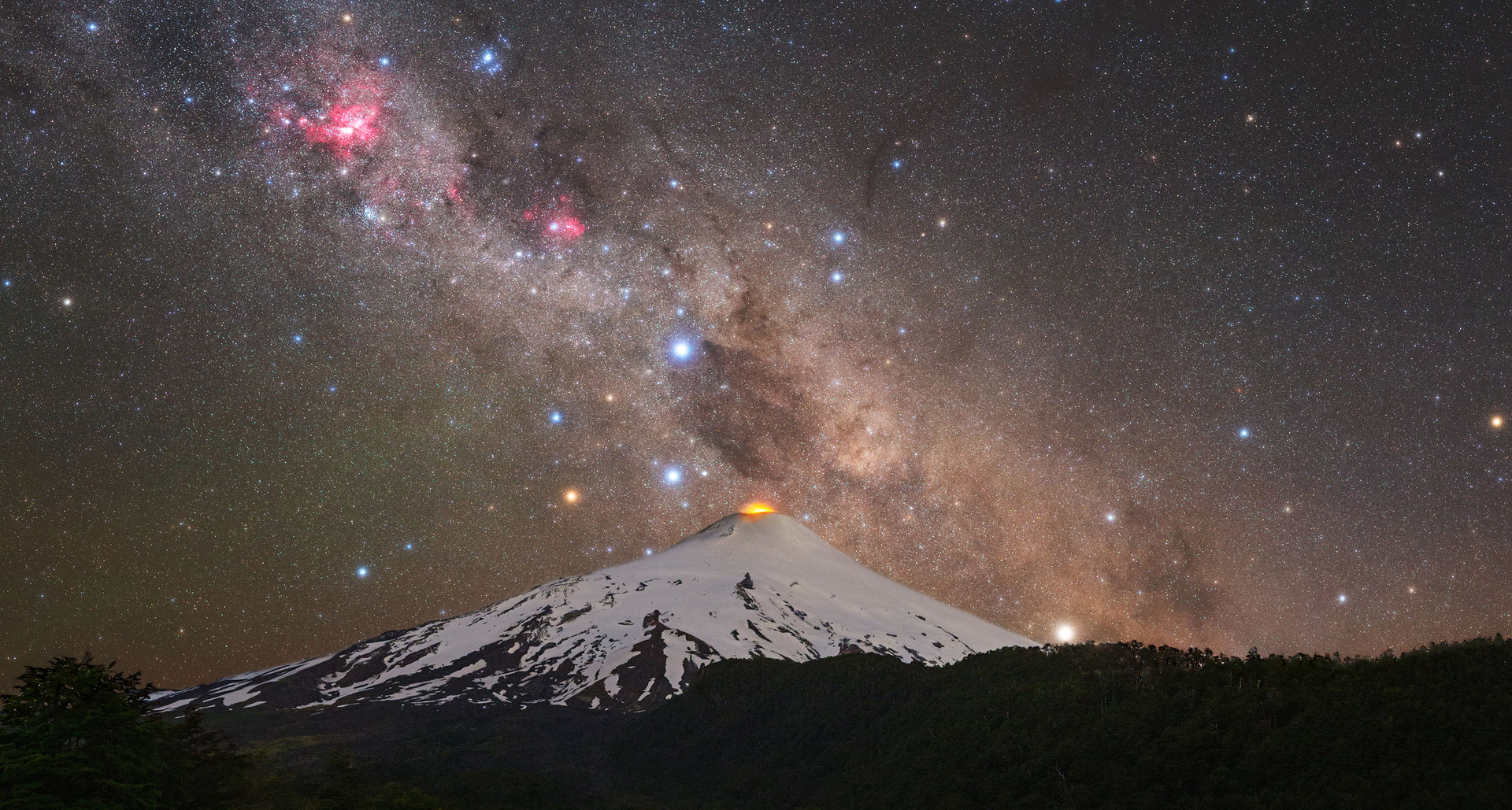 פוטו שביל החלב הר געש צילה