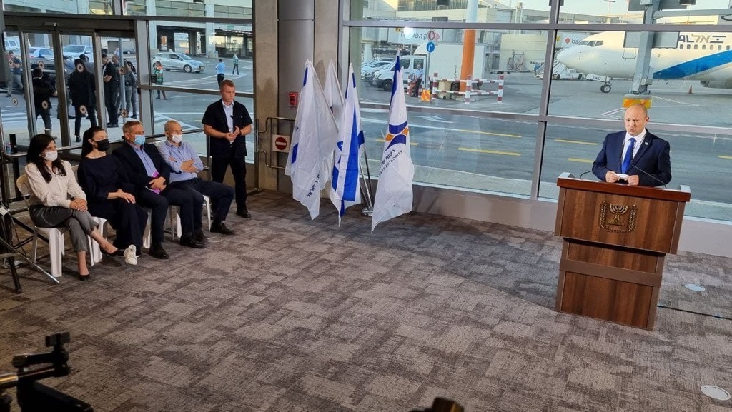 בנט: "זו התפרצות חדשה, עטו מסכות וחסנו את הילדים - המלאי מוגבל"