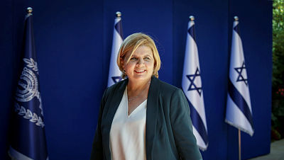  אורנה ברביבאי, שרת הכלכלה , אלכס קולמויסקי