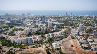 צפון הרצליה. מיקום אידיאלי בסמיכות למרכז הבינתחומי ולעורקי תחבורה מרכזיים", Shutterstock צפון הרצליה. מיקום אידיאלי בסמיכות למרכז הבינתחומי ולעורקי תחבורה מרכזיים", Shutterstock