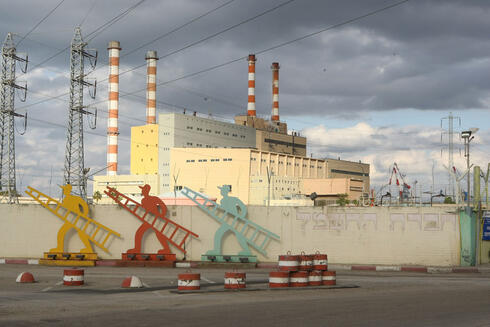 חברת החשמל, חיפה, צילום: אלעד גרשגורן