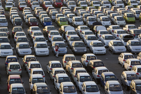 מפעל GM באוזבקיסטן, צילום: רויטרס