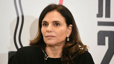 לומניס השלימה את מכירת החטיבה הכירורגית לבוסטון סיינטיפיק